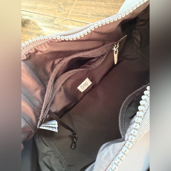 Athleta Diem Speedster Duffle - Picture 10 of 10